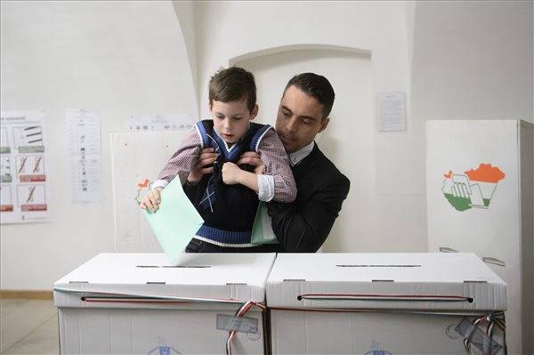 Vona: a Jobbik meglepetést fog okozni