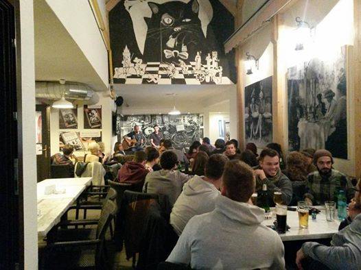 A kultúra és a diákok törzshelye – Felújították a Bulgakovot