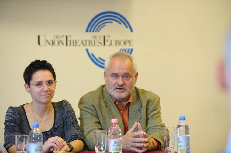 Az operajátszás kilátásait vitatták meg
