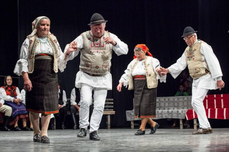 Elfelejtettnek hitt táncok nyomában