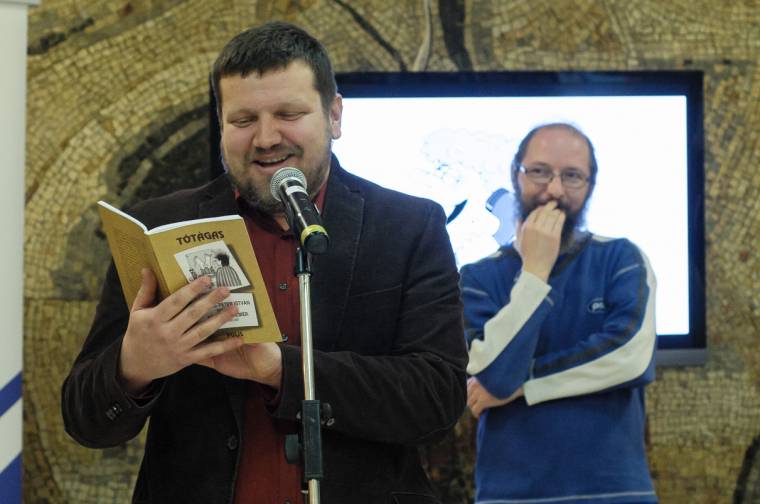 Rádiójegyzetek nyomtatásban
