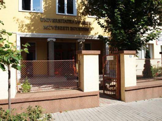 Egyetemi miniévad Vásárhelyen