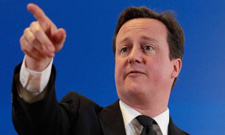 Cameron megfeddte Andort a bevándorló-vitában