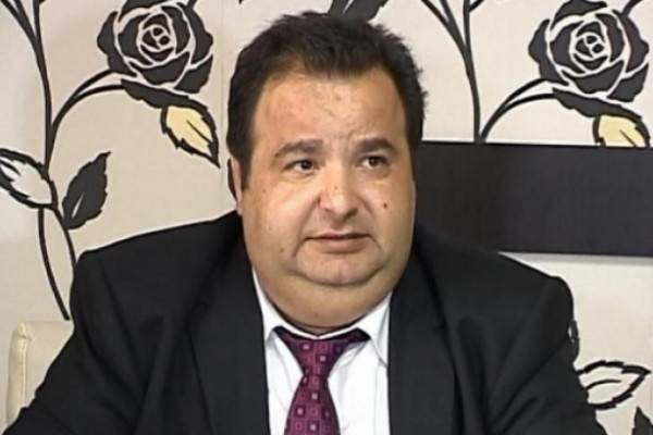 Roma pártot alapítana a „cigánykirály”