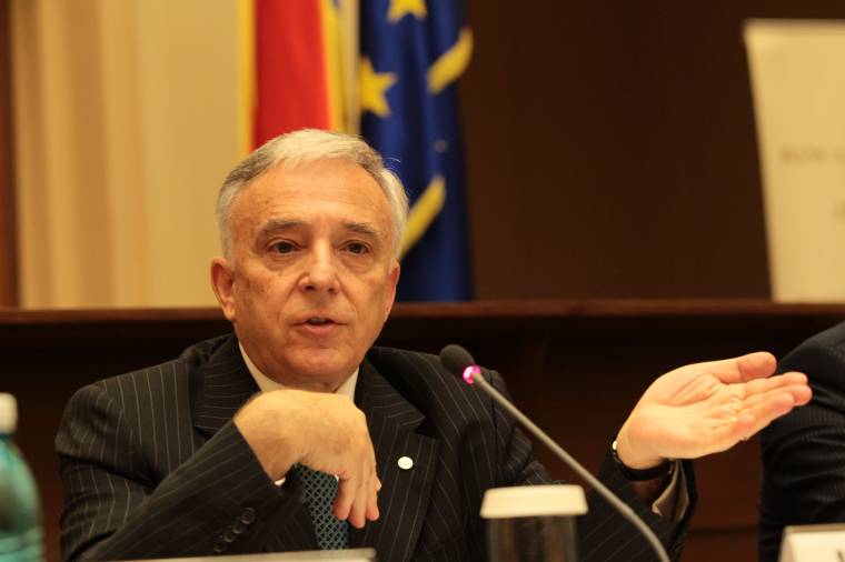 Isărescu: öt év múlva jöhet az euró