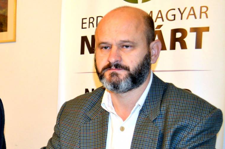 Vitatott kilakoltatásra készül a váradi városháza
