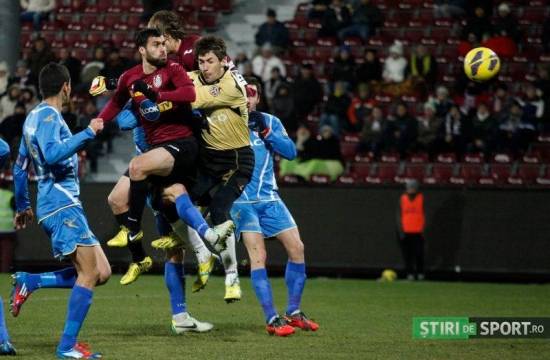 Egy sima, egy fordított: nyert a CFR, kikapott az U