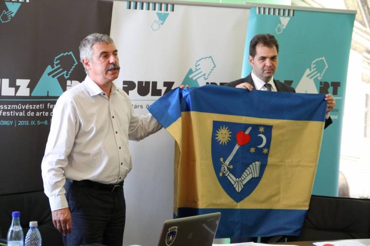Ismét lesz megyezászló Háromszéken