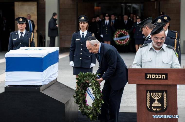 Hős tábornokát gyászolja Izrael