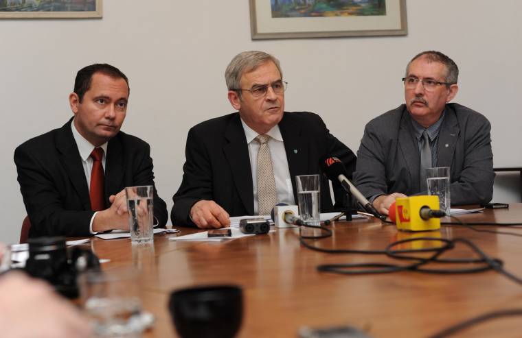 Tőkés: tovább él a hungarofóbia