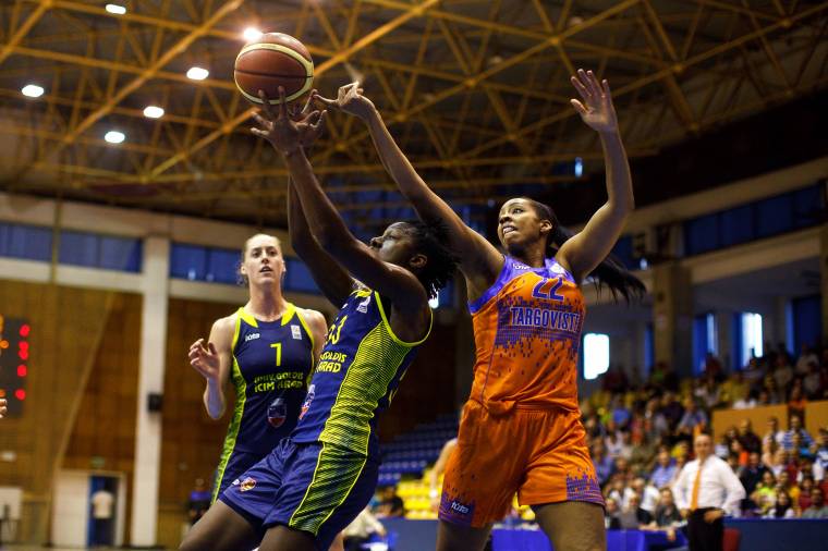 Döntetlenre áll a Târgovişte–Arad női kosárlabdadöntő