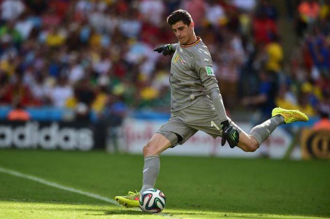 Stílusháborúk az elődöntőért