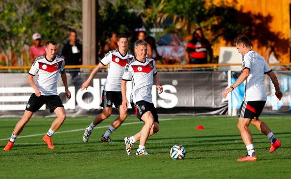 Egyszemélyes királyság kontra németek – A G és a H csoport bemutatása