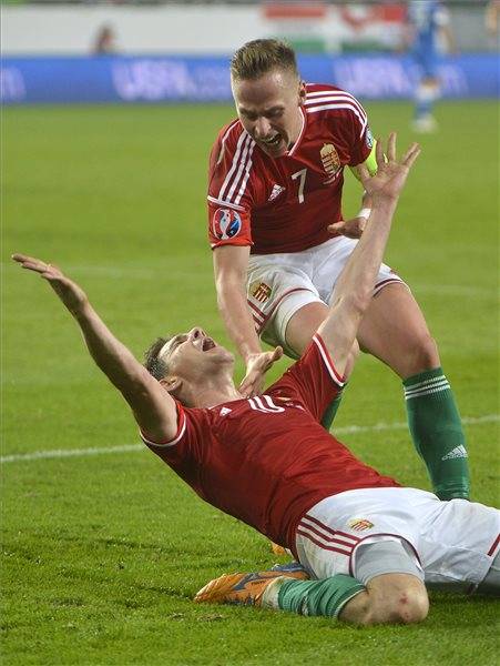 Nyertek és előztek a magyarok és a románok is az Eb-selejtezőkben