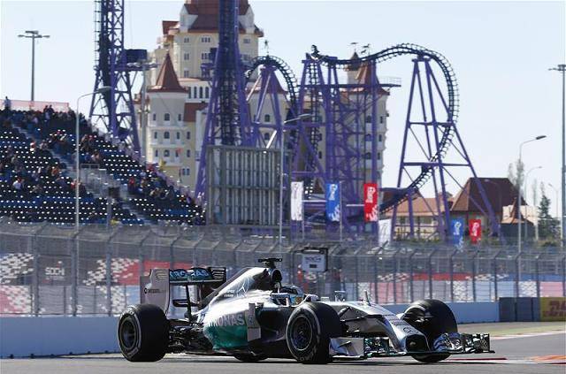 Hamilton az Orosz Nagydíj első „cárja”