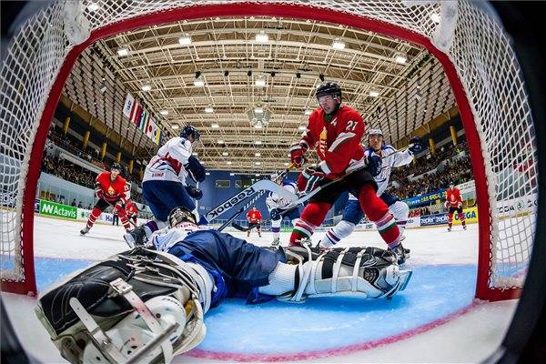 Magyar győzelem a hazaiak ellen a dél-koreai hoki-vb-n