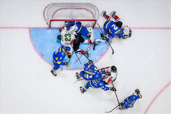 Sima magyar hokivereség Ukrajnától, Románia ismét kikapott