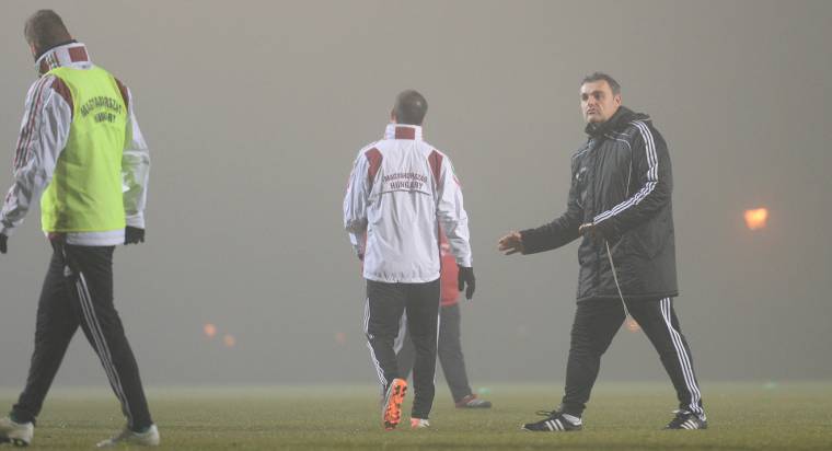 Szalai Ádám nincs Pintér Attila keretében