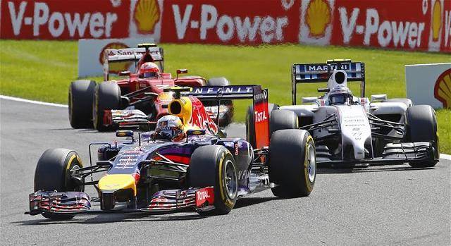 Ricciardo győzött Belgiumban