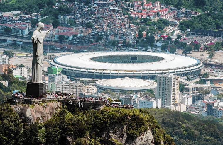 Stadionlátogató körúton Brazíliában