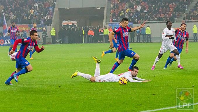 A Steaua három góllal verte a Dinamót az örökrangadón