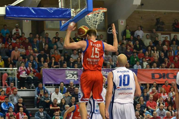 Előnyben a VSK, egyenlített a címvédő a kosárlabda-elődöntőben