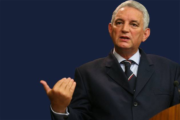 Lemondott frakcióvezetői tisztségéről Ponta apósa