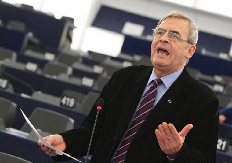 Újabb nacionalista össztűzben Tőkés László