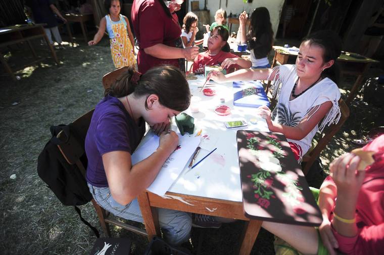 Ötven fiatal a máréfalvi Kaláka Táborban