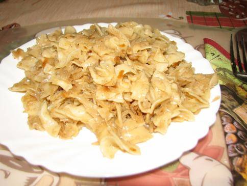 Így készül a káposztás cvekedli