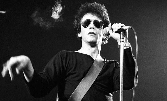 Elhunyt Lou Reed legendás amerikai rockzenész