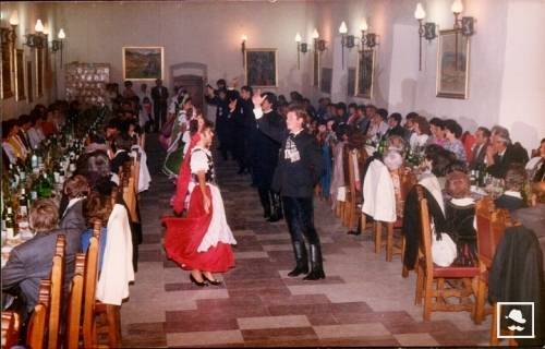 Anna-napi bál Gyergyóban palotás tánccal