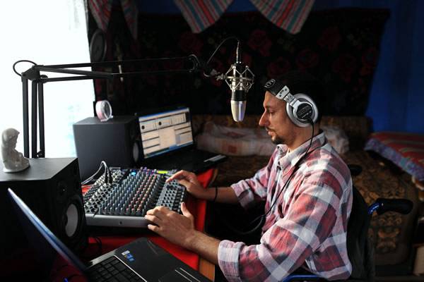 Jótékonysági bált rendeznek a Csángó Rádió megmentéséért