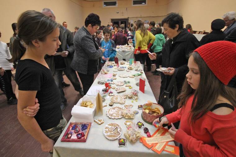 Jótékonysági estet szervezett egy marosvásárhelyi hatodik osztály