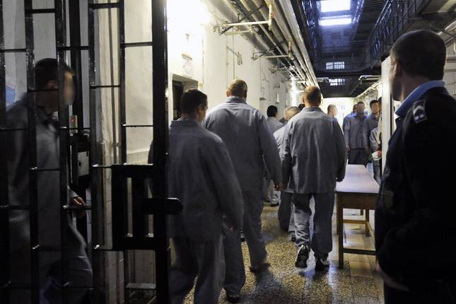Közel kétezer gyilkos szabadult – meghaladja a 16 ezret a kedvezményesen szabadlábra helyezett elítéltek száma