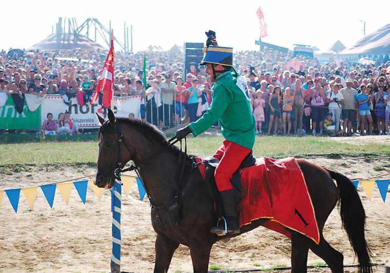 Erdélyiek a Nemzeti Vágta előfutamain