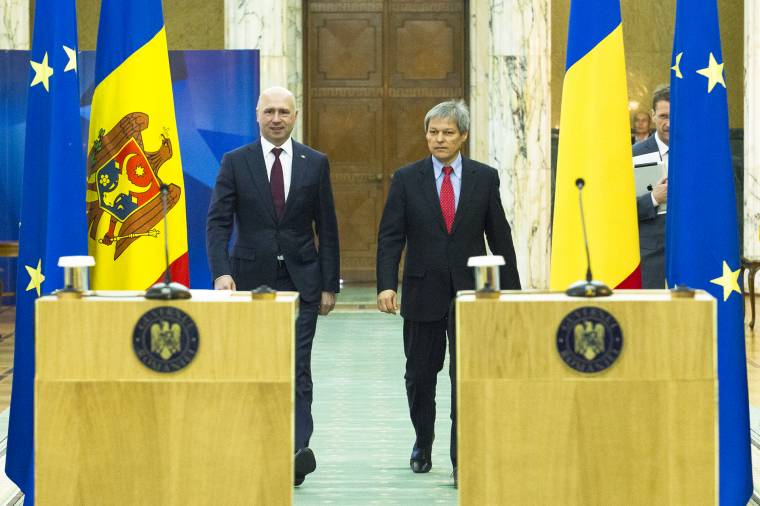 Cioloş a moldovai kormányfőnek: támogatásért reformot!