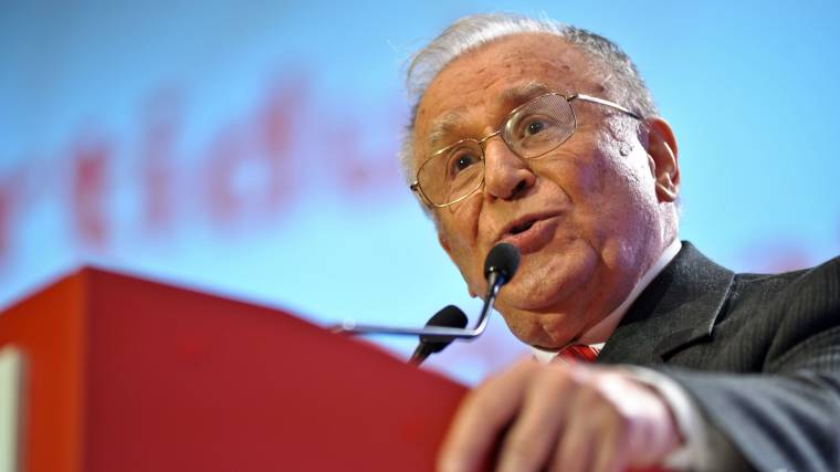 Iliescu: ne sirassuk annyit a halottakat!