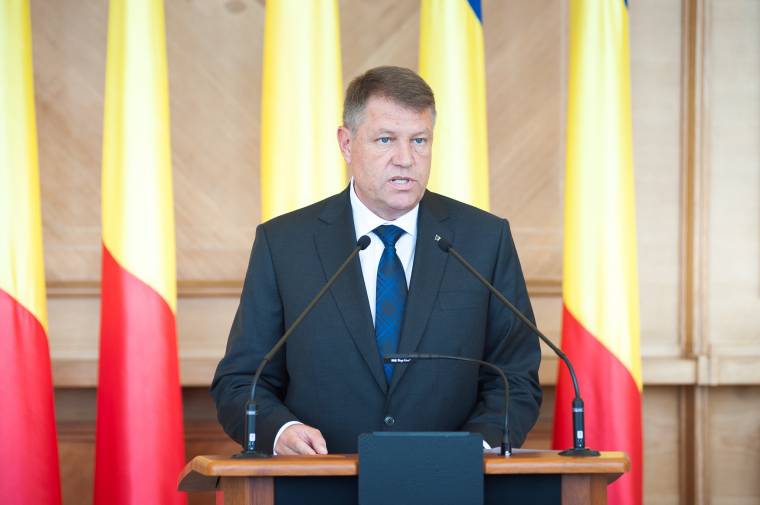Először ment neki a Ponta-kormánynak Johannis