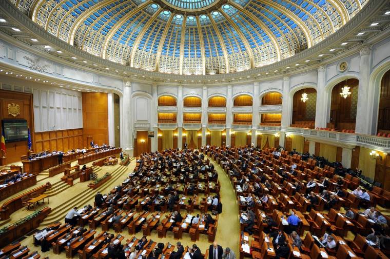 Elfogadta a képviselőház a választási törvény módosítását