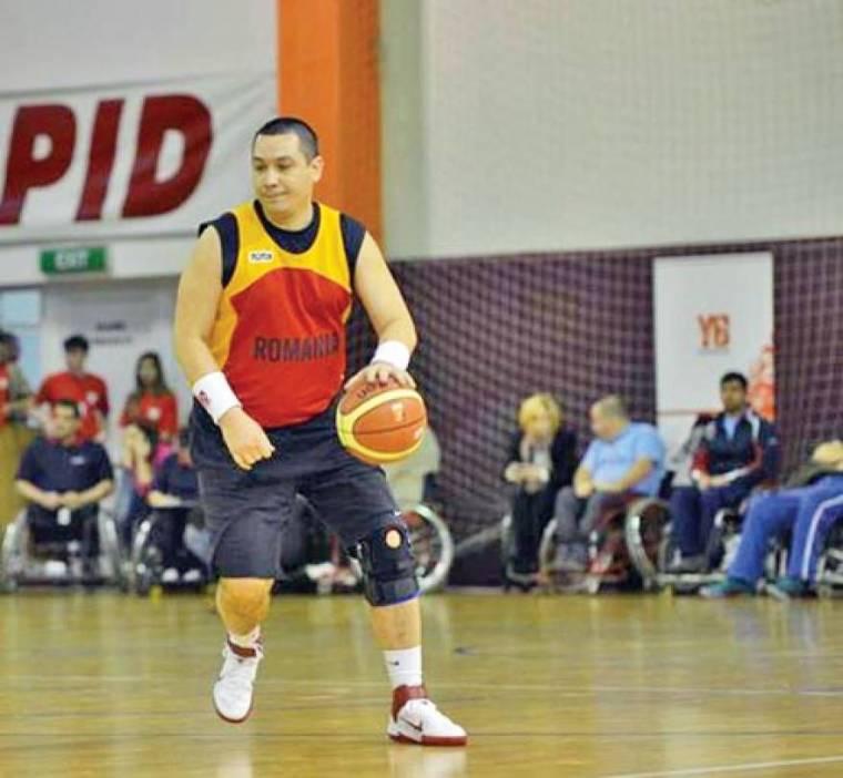 Megműtötték Victor Pontát