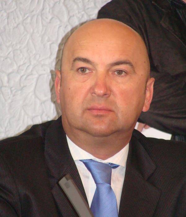 Prefektusokat menesztett a kormány