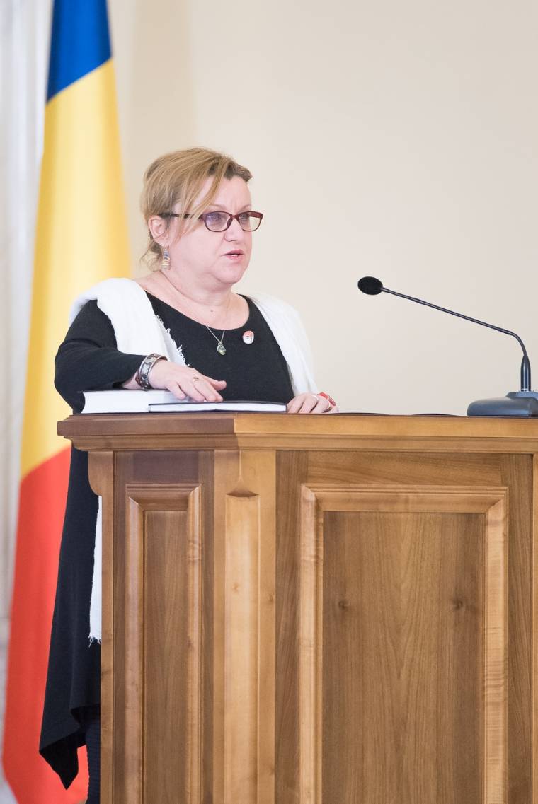 Véget vetne a tehetetlenségnek az új kulturális miniszter