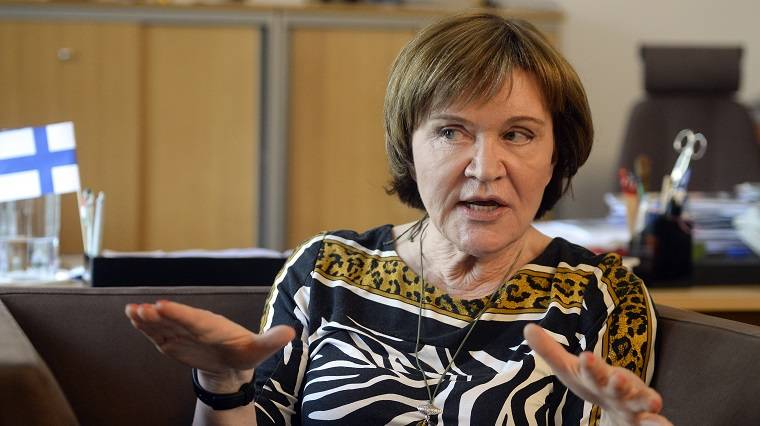 Finn nagykövet: folytatódik Románia megfigyelése