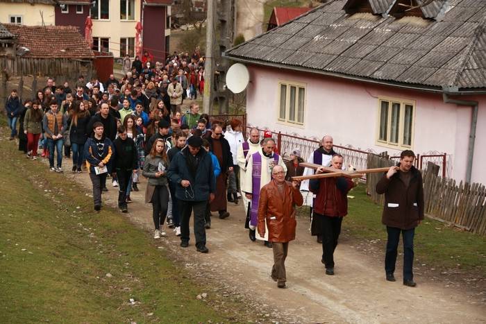 Közös román–magyar keresztút