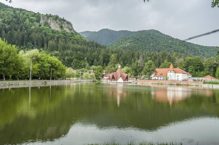 Megmentőjére vár a Csukás-tó
