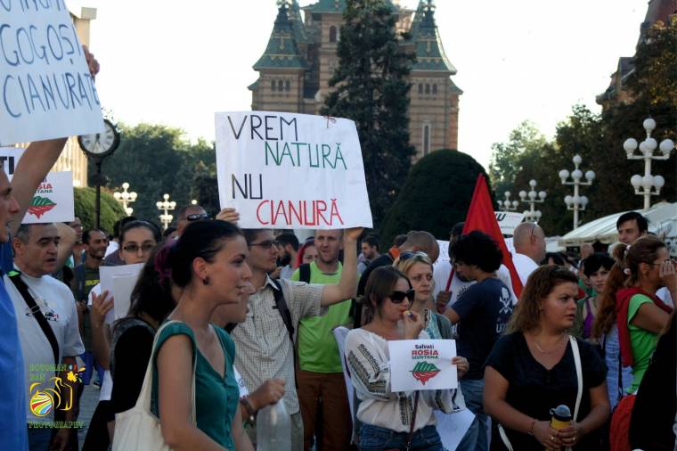 Brüsszeli nem a cián betiltására