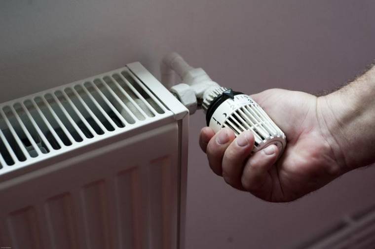 A tanintézetek esetében is szükség volt a földgáz árának maximálására