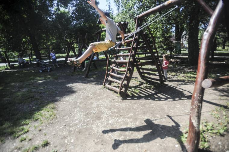 Fejtörő a nyári vakáció a szülőknek