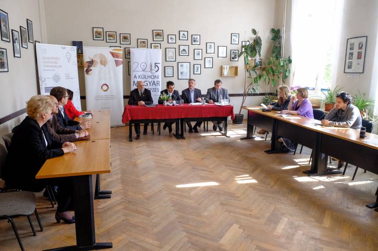 Könnyebb boldogulás reményében fejlesztik az erdélyi magyar szakképzést